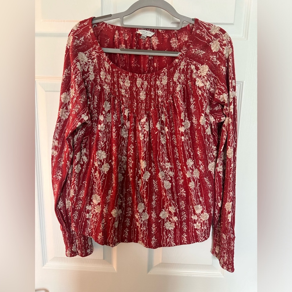 Lucky Brand🎃 long sleeve top pit to pit 20